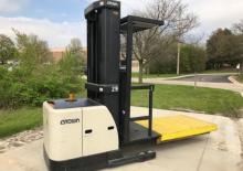 Wózki do kompletacji zamówień Crown SP3520-30