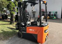 Wózki widłowe elektryczne Doosan B15T-7
