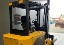Wózki widłowe elektryczne Caterpillar M 120 D