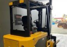Wózki widłowe elektryczne Caterpillar M 120 D