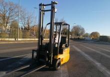 Wózki widłowe elektryczne OM-Pimespo XE 12/3