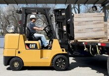 Wózki widłowe LPG Caterpillar GC40K
