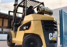 Wózki widłowe LPG Caterpillar GP55N