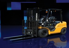 Wózki widłowe z silnikiem wysokoprężnym Hyundai 25D-9V