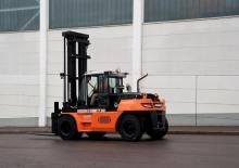 Wózki widłowe z silnikiem wysokoprężnym Doosan D140S-9