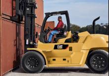Wózki widłowe z silnikiem wysokoprężnym Caterpillar DP160N2