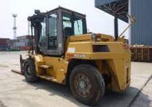 Terenowe wózki widłowe TCM FD 115-3