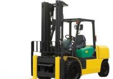 Wózki widłowe z silnikiem wysokoprężnym Komatsu FD 50 AT 7