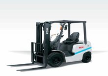 Wózki widłowe z silnikiem wysokoprężnym TCM FD30C3Z iNOMA