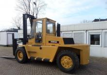 Wózki widłowe z silnikiem wysokoprężnym Caterpillar V 300 C