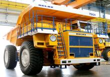 Wywrotka tylnozsypowa Belaz 7513