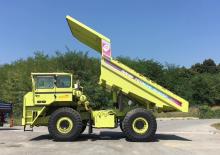 Wywrotka tylnozsypowa Hitachi EH600