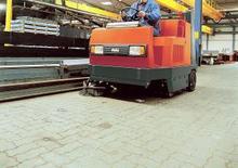 Zamiatarki kompaktowe Hako Jonas 1450 D
