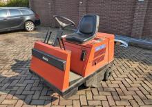 Zamiatarki kompaktowe Hako Jonas 950 V