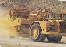 Zgarniarki Caterpillar 613B