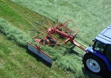 Zgrabiarki rotorowe Kuhn GA 4121 GTH