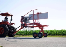 Zgrabiarki rotorowe Kuhn GA 4230 T