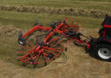 Zgrabiarki rotorowe Kuhn GA 8731 +
