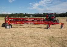Zgrabiarki rotorowe Case IH WR302