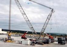 Żurawie gąsienicowe — wysięgnik kratowy Liebherr LR 1350/1