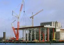 Żurawie gąsienicowe — wysięgnik kratowy Liebherr LR 1750
