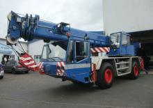 Żurawie szosowo-terenowe Terex-Demag AC 95 (4x4x4)