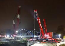 Żurawie szosowo-terenowe Liebherr LTM 1450-8.1 