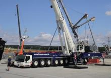 Żurawie szosowo-terenowe Liebherr LTM 1750-9.1 