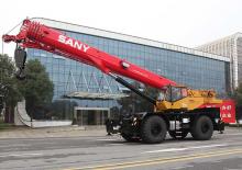 Żurawie terenowe Sany SRC885C