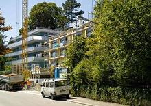 Żurawie wieżowe dolnoobrotowe z wysięgnikiem wodzakowym Liebherr 26 K.1
