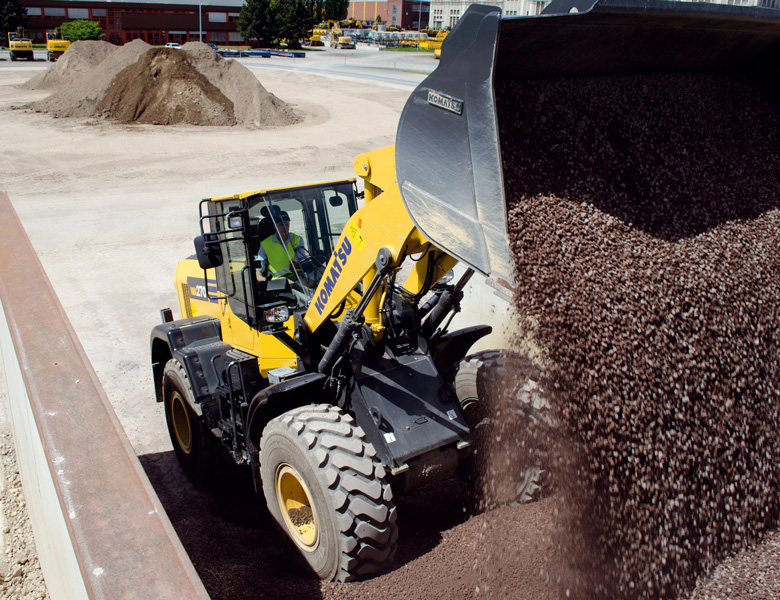 Dane techniczne ładowarki Komatsu WA270-8E0 (2021 - 2025