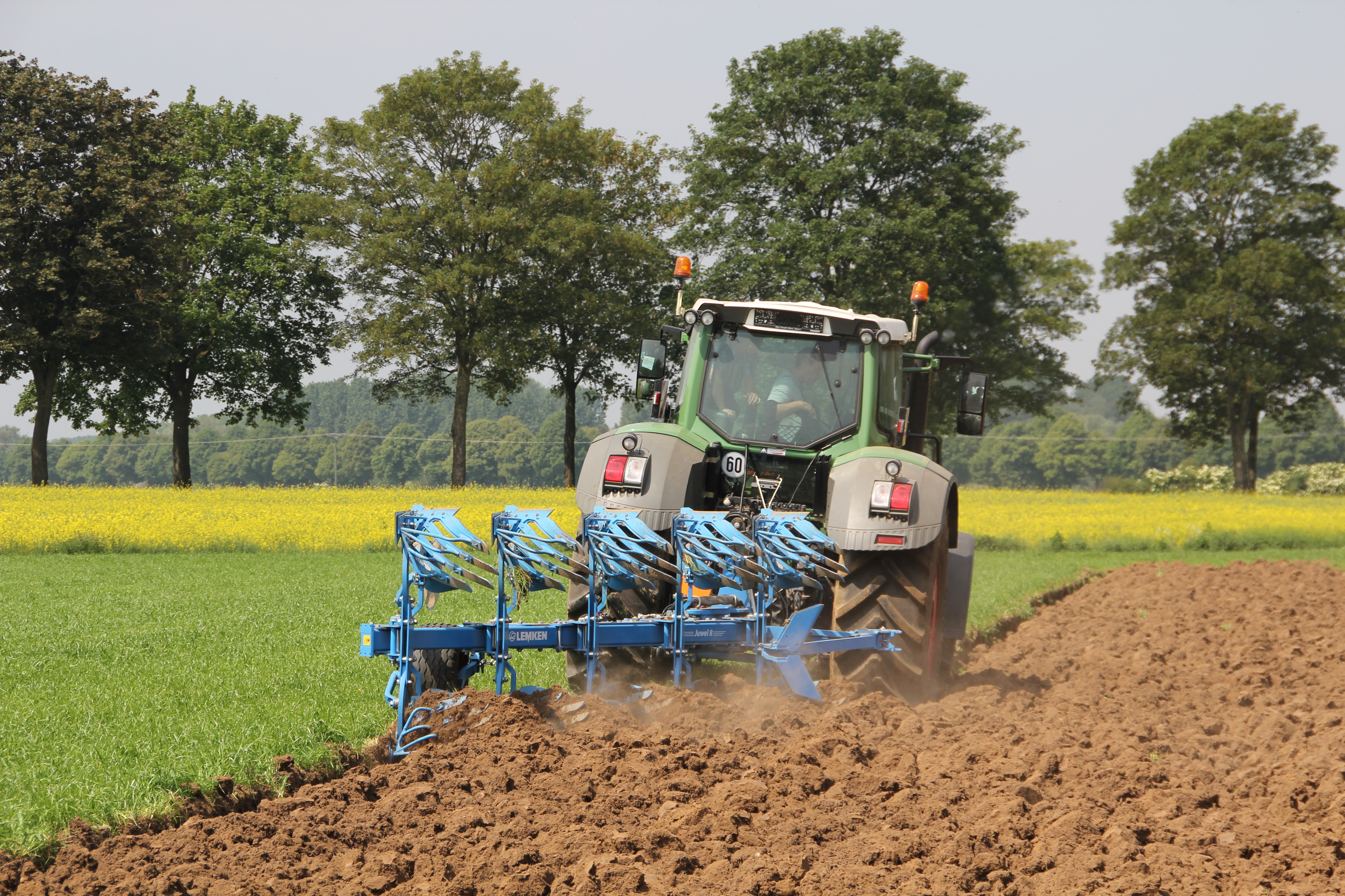 ミゲ adidas Originals ZX 850 – St Major / Fango - Chalk