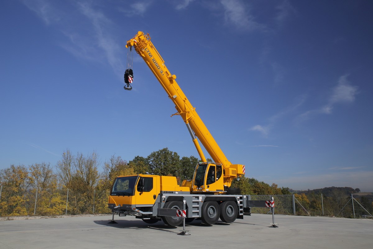 Żuraw Liebherr LTM 1050-3.1 (2008 - 2020) | LECTURA Specs