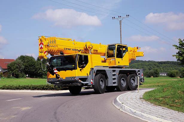 Żuraw Liebherr LTM 1055-3.2 (2008 - 2025) | LECTURA Specs